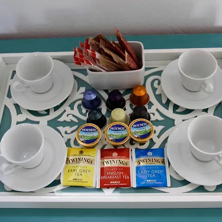 Glitterati Corner * Mykonos Town