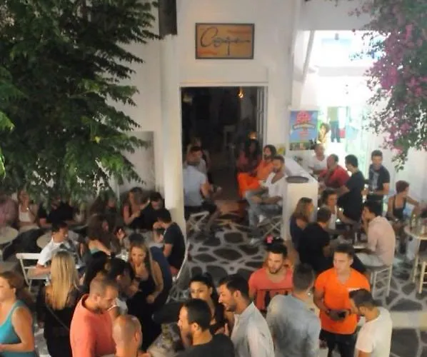 Daire Glitterati Corner